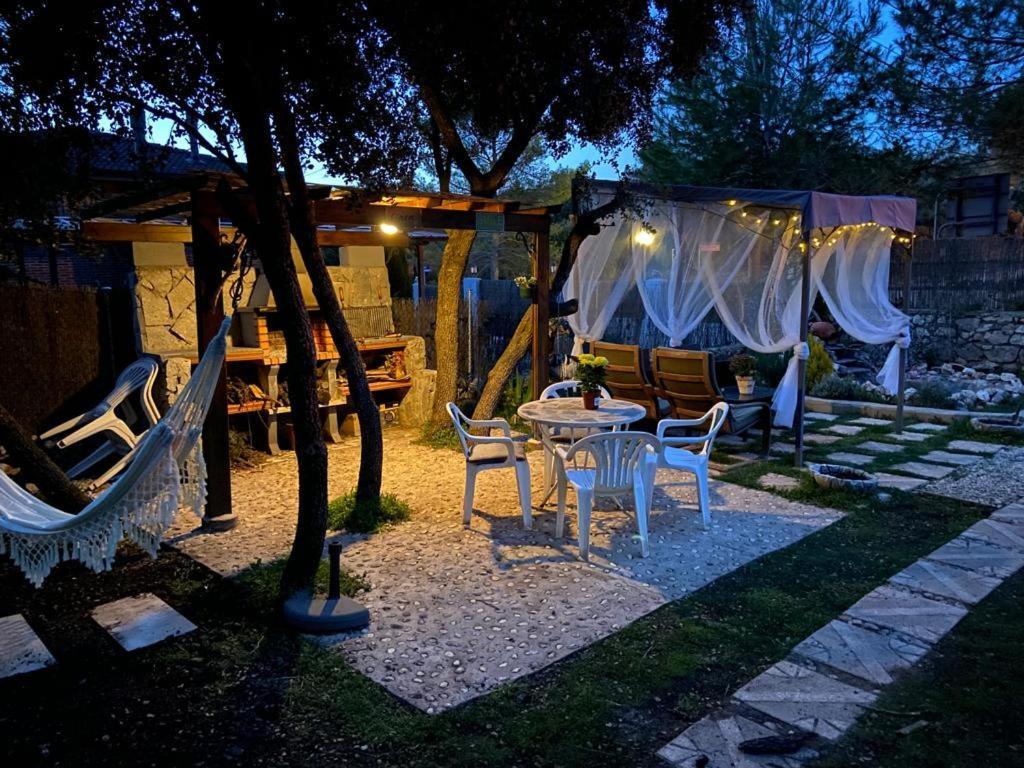 Desconexion Y Paz, Cabana En La Sierra Albalate De Zorita Exteriér fotografie
