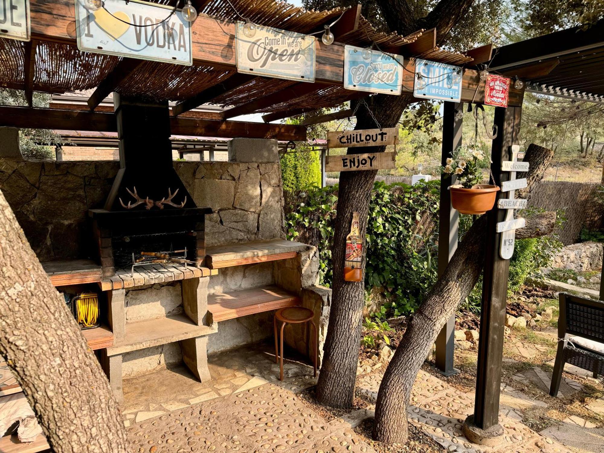 Desconexion Y Paz, Cabana En La Sierra Albalate De Zorita Exteriér fotografie